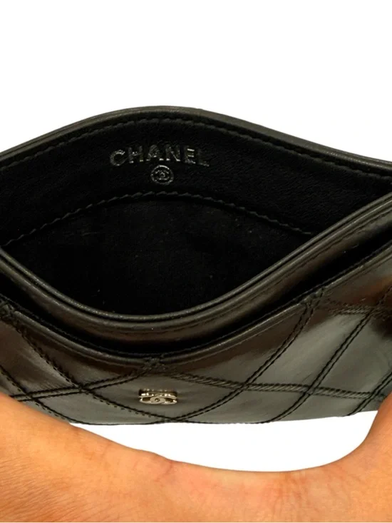 Chanel CC Quilted Lambskin Card Holder Black Silver Hardware - Picture 9 of 16